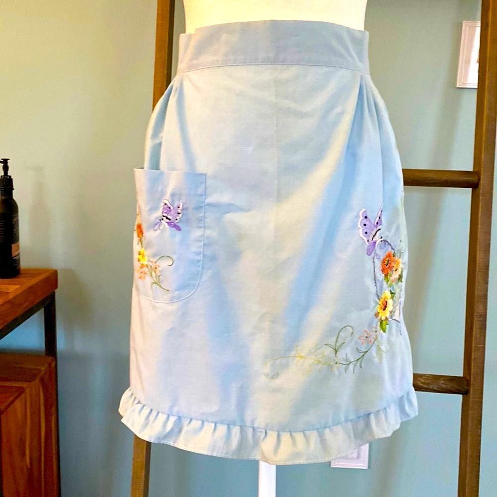 Vintage Hand Embroidered Half Apron